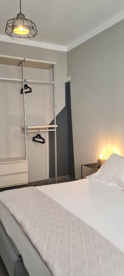 Etna Suite Design Apartments Катания Екстериор снимка