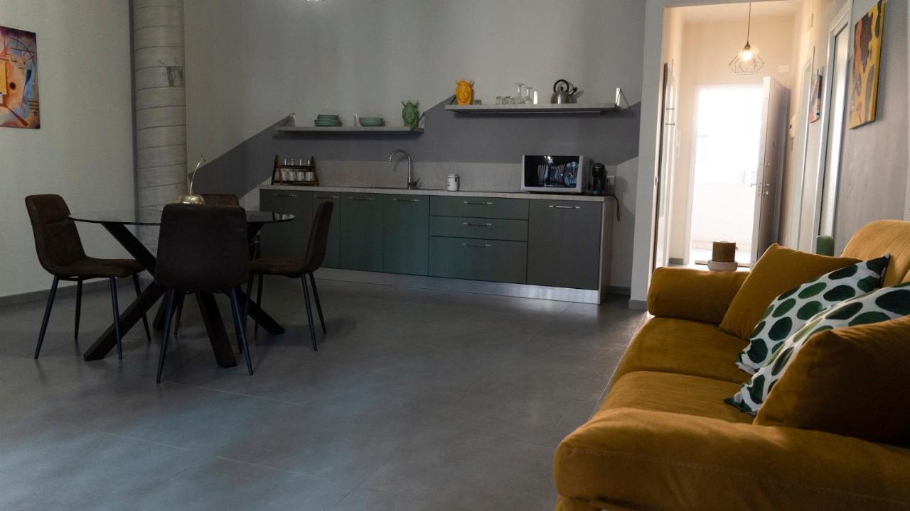 Etna Suite Design Apartments Катания Екстериор снимка