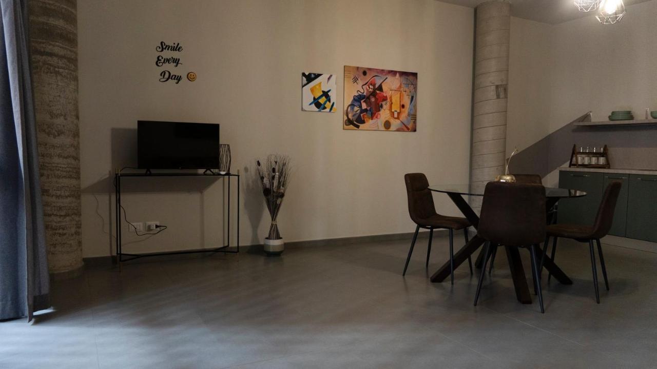 Etna Suite Design Apartments Катания Екстериор снимка