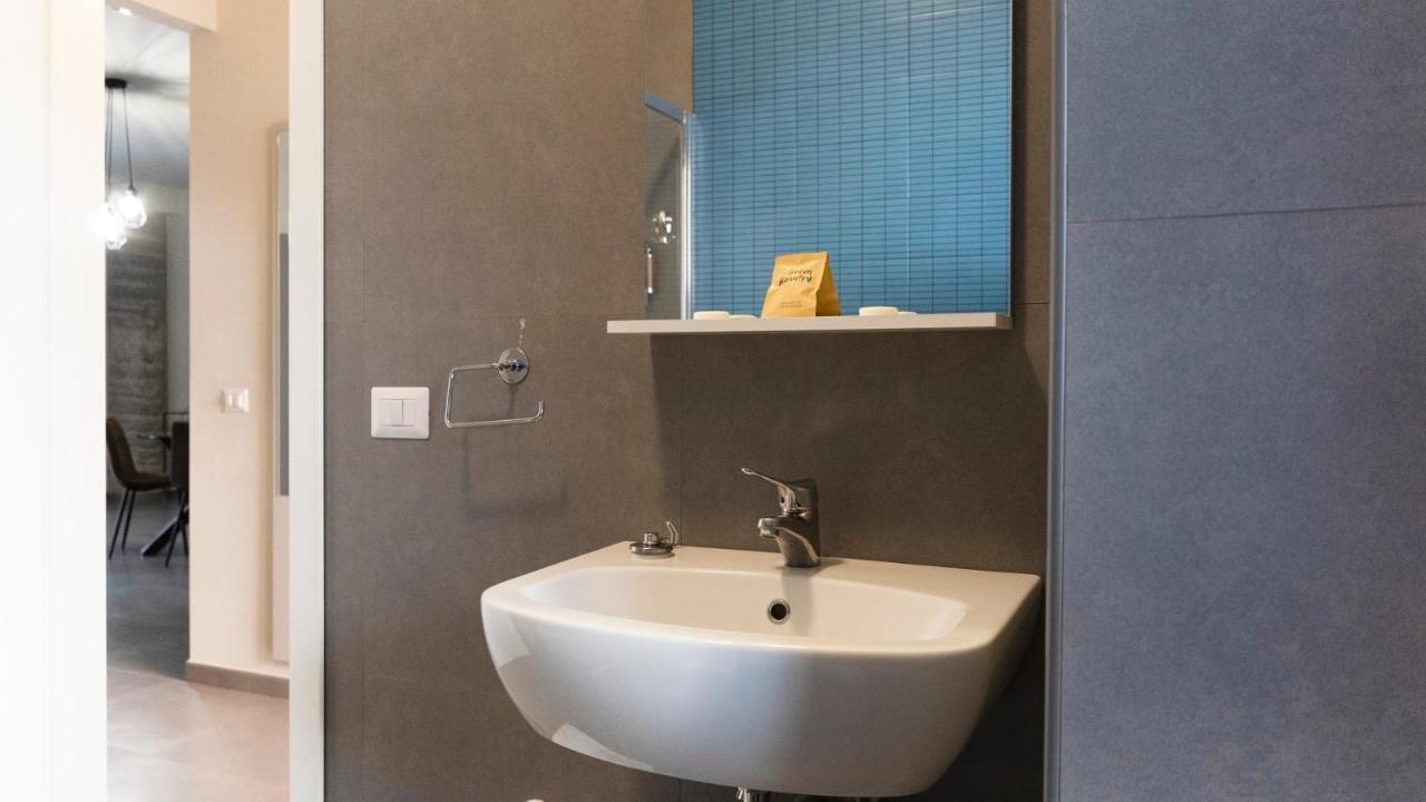 Etna Suite Design Apartments Катания Екстериор снимка